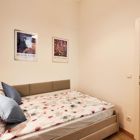 Malixa - Apartment In The Heart Of Vienna Next To Metro Exteriör bild
