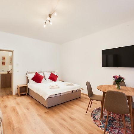 Malixa - Apartment In The Heart Of Vienna Next To Metro Exteriör bild