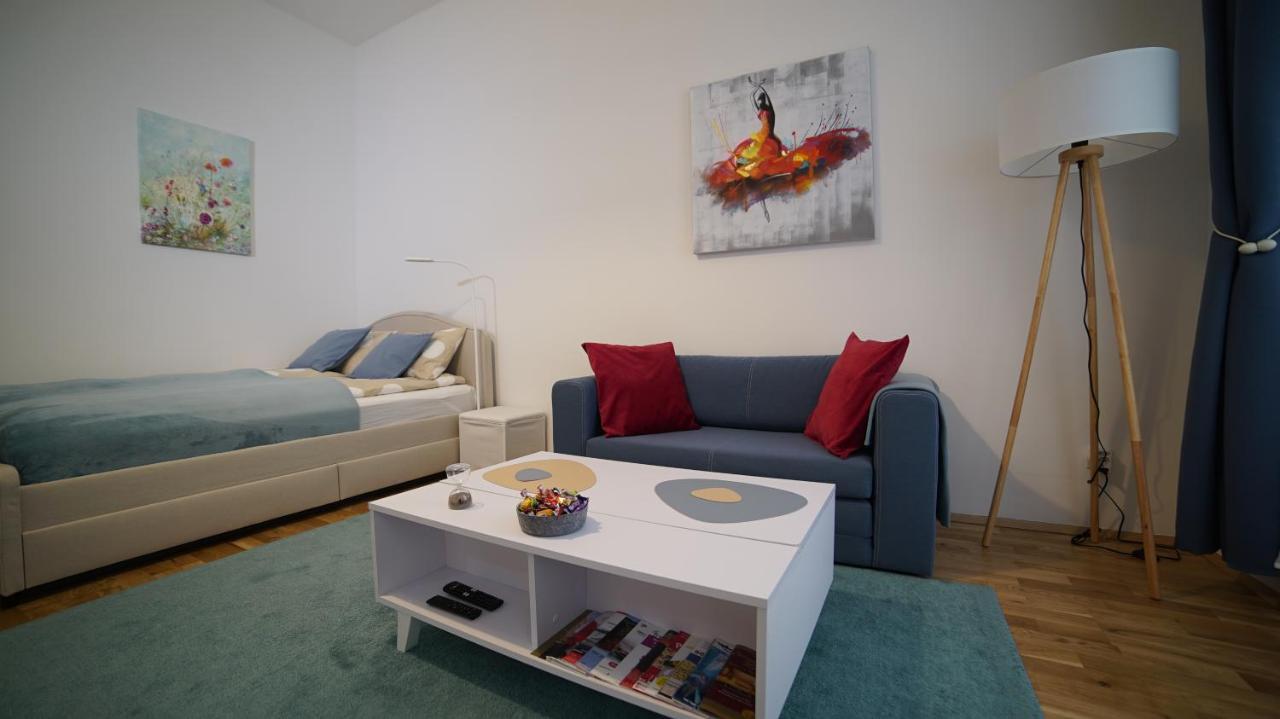 Malixa - Apartment In The Heart Of Vienna Next To Metro Exteriör bild