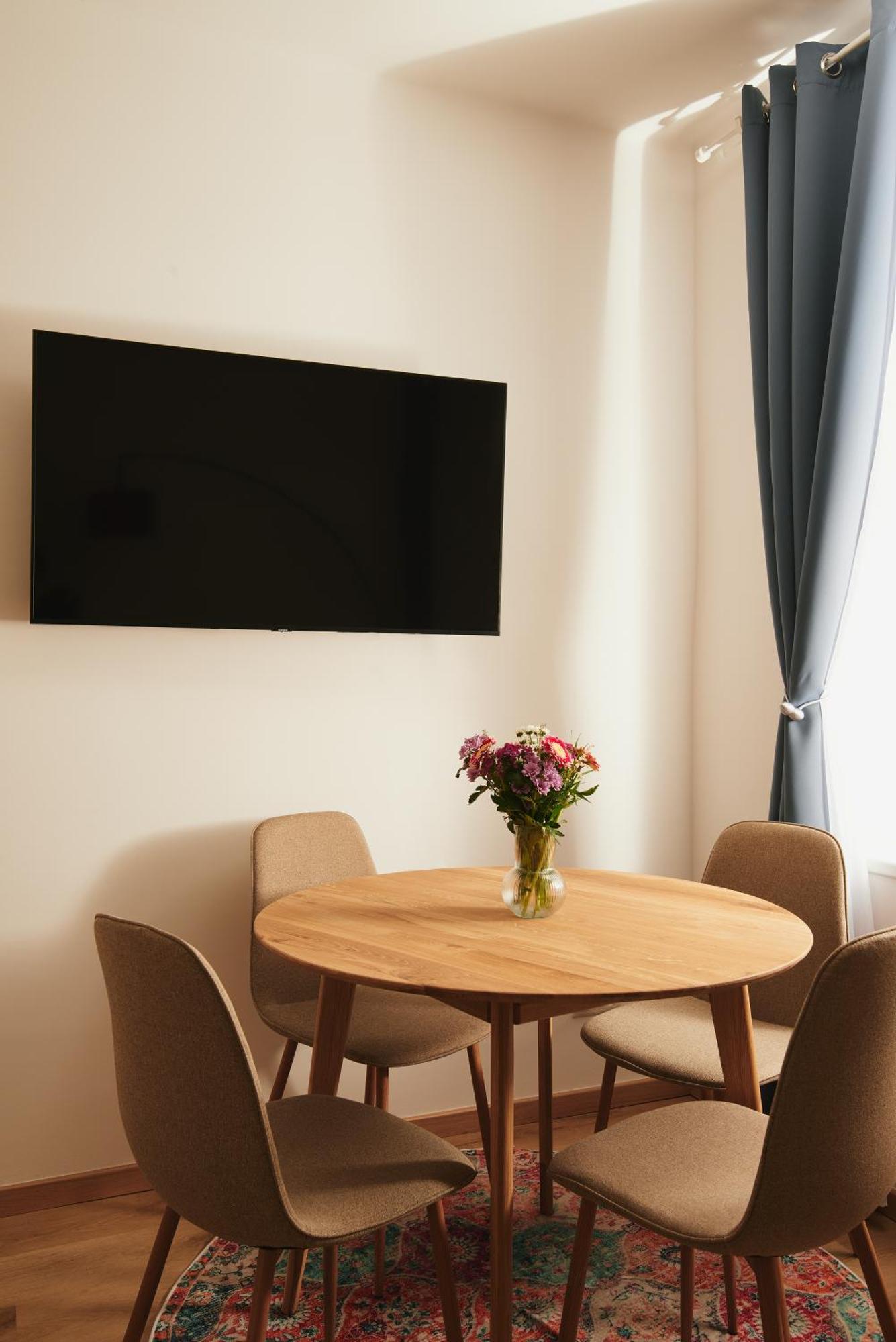 Malixa - Apartment In The Heart Of Vienna Next To Metro Exteriör bild